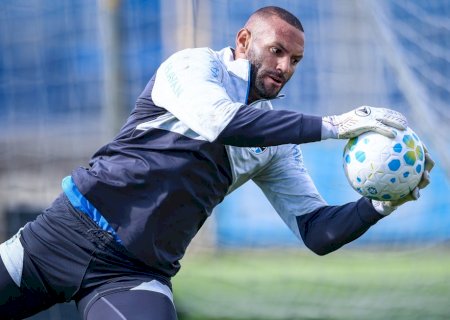 Ancelotti reabre debate no gol da Seleção, e Weverton ganha força na reta final por lugar na Copa