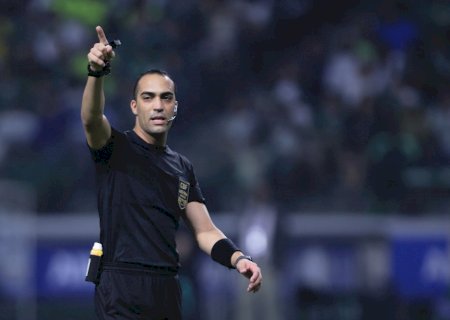 Flamengo x Palmeiras: Davi Lacerda apita jogo válido pelo Campeonato Brasileiro