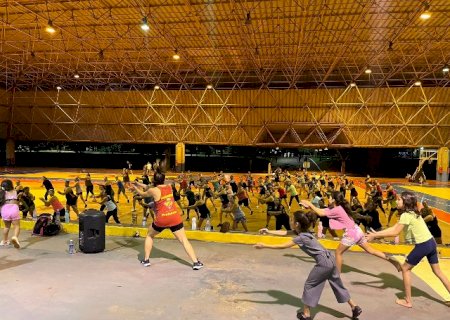 Maria Aparecida Pedrossian ter&aacute; aulas gratuitas de ritmos para jovens