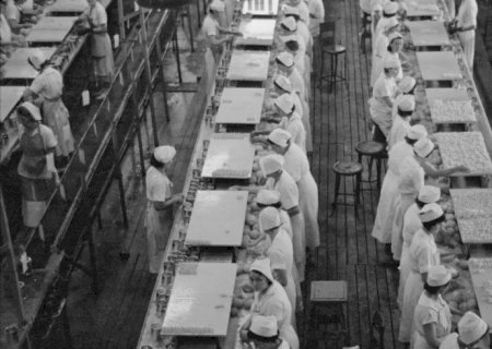 Há 100 anos, Ford instituía jornada de 40 horas nos Estados Unidos