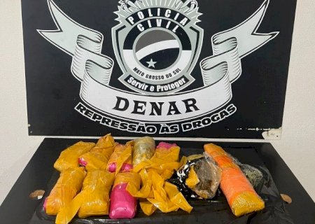 Pol&iacute;cia descobre skank escondido em gal&otilde;es enviados por transportadora