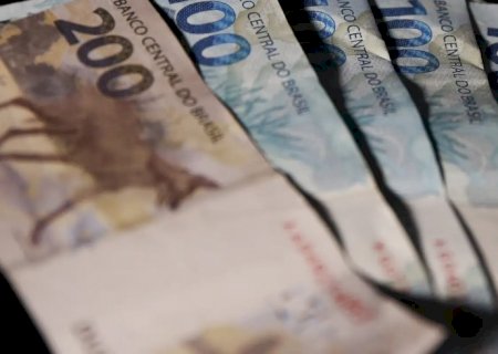 União paga R$ 834,8 milhões em dívidas de estados e municípios em maio