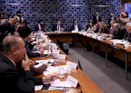 Câmara: governo retira urgência do fim da escala 6x1 e destrava pauta
