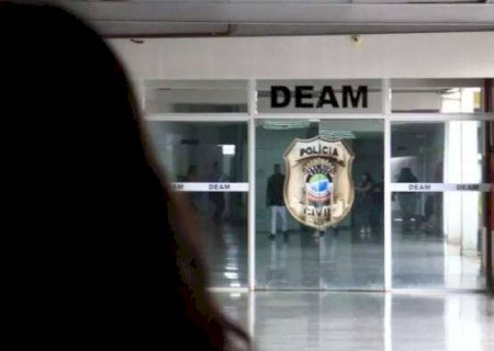 Lei amplia para 12 meses prazo para den&uacute;ncia de viol&ecirc;ncia dom&eacute;stica