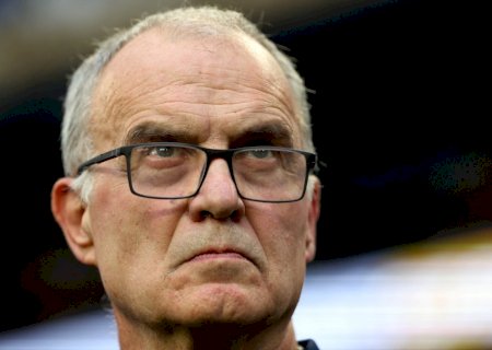 Bielsa amplia retrospecto negativo em Copas do Mundo com eliminação do Uruguai
