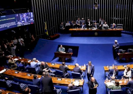 Alcolumbre trava tramitação da PEC do fim da 6x1 no Senado