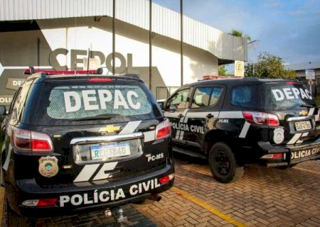 Homem &eacute; baleado no pesco&ccedil;o na antiga rodovi&aacute;ria e pede socorro em um hospital