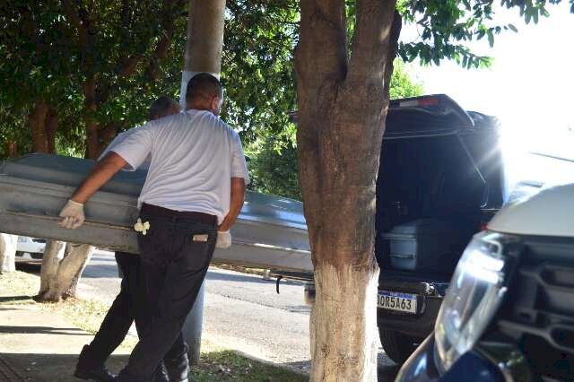 Filho encontrou os corpos ap&oacute;s pai assassinar a m&atilde;e e tirar a pr&oacute;pria vida