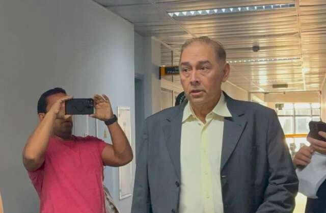 Bernal passa mal no 2&ordm; dia de volta a pres&iacute;dio e &eacute; socorrido para a Santa Casa