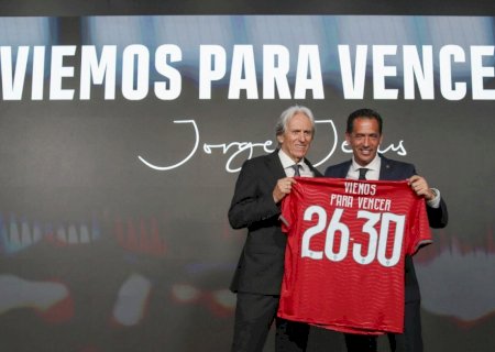 Jorge Jesus diz que chegou a receber indicações para fazer pré-convocação do Brasil