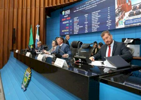 Com apenas uma emenda, deputados aprovam LDO de R$ 27,992 bilh&otilde;es