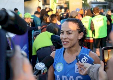 Ela nunca tinha corrido 21 km e venceu a "meia-maratona" em Campo Grande