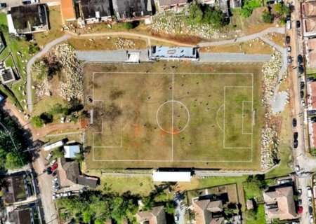 Primeiro campo de futebol do Brasil fica em um vilarejo e nunca recebeu jogo oficial em 132 anos