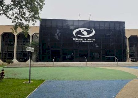 Ap&oacute;s notifica&ccedil;&atilde;o, secret&aacute;rios v&atilde;o ao TCE explicar contratos do tapa-buracos