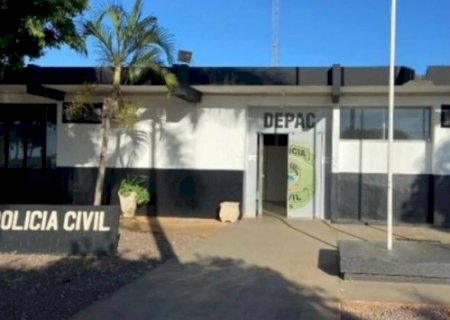 Andarilho de 27 anos &eacute; baleado e diz que atirador fugiu em carro branco
