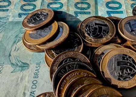 Inflação usada para corrigir salários acumula 4,33% em 12 meses