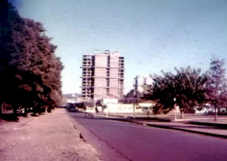 Paulino ajudou a construir Campo Grande e guarda cada obra no peito