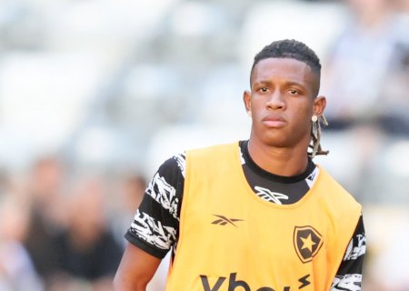 Botafogo recusa proposta do Palmeiras por Danilo