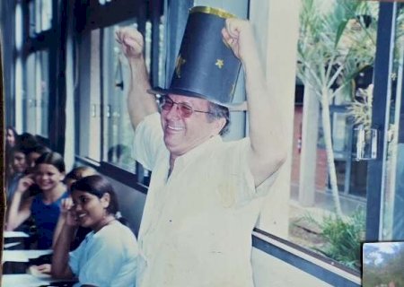 Francisco fez gera&ccedil;&otilde;es descobrirem que a qu&iacute;mica podia ser fascinante