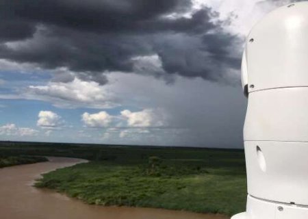 Torres com IA e sat&eacute;lites monitoram inc&ecirc;ndios no Pantanal do Rio Negro