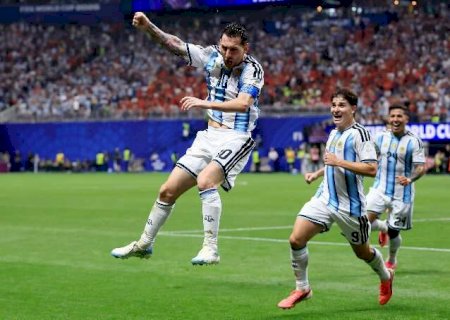 Argentina vence o Egito de virada e se classifica para as quartas