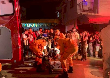 Jovem sofre fratura exposta ao ser atropelada por moto perto da UFMS