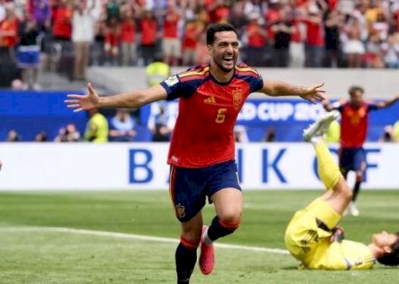 Espanha elimina B&eacute;lgica e enfrenta a Fran&ccedil;a na semifinal da Copa