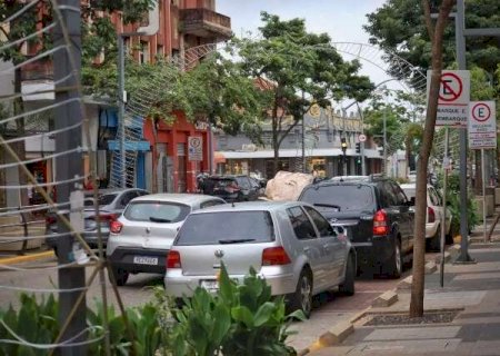 Licita&ccedil;&atilde;o do estacionamento rotativo entra na fase interna final