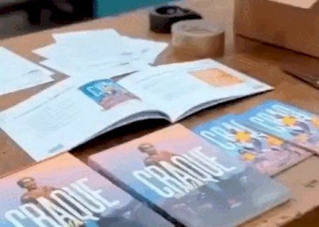 Em 4 anos, 12 munic&iacute;pios compraram, sem licita&ccedil;&atilde;o, livros de editora investigada