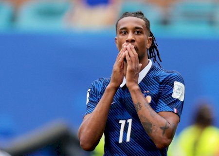 Rei das assistências, Olise perde gols incríveis e termina Copa zerado pela França; veja lances
