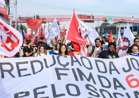 Ato no Rio abre mobilização para pressionar Senado pelo fim da 6x1