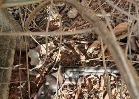 Homem confessa ter matado mulher e amigo ap&oacute;s "perder a cabe&ccedil;a" em Nioaque