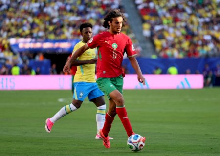 Manchester City define joia do Marrocos como substituto de Rodri e tenta acordo por R$ 583 milhões