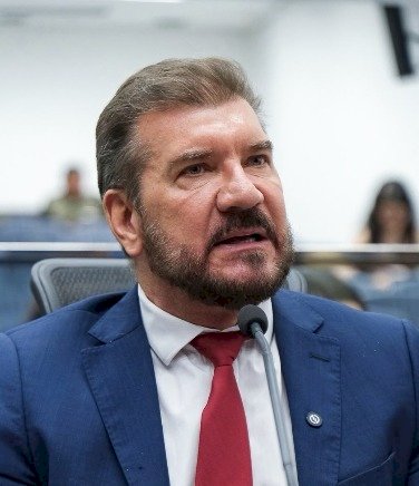 PL de Kemp busca novamente corrigir desigualdades históricas enfrentadas por professores convocados