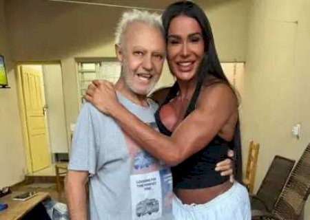 Gracyanne Barbosa se reconcilia com o pai em viagem a MS