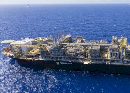 Campo de Búzios, da Petrobras, bate recordes de exportação de gás