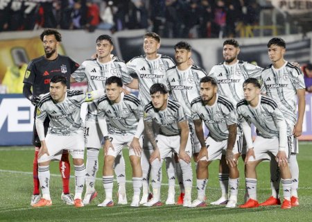 Vozinha estreia pelo Colo-Colo com vitória elástica; veja fotos