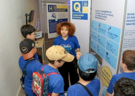 Exposi&ccedil;&atilde;o gratuita mostra "&Aacute;gua de A a Z" em Campo Grande