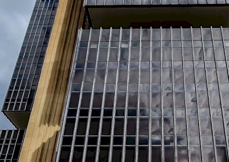 BC aponta desaceleração da inflação, mas mantém alerta sobre riscos