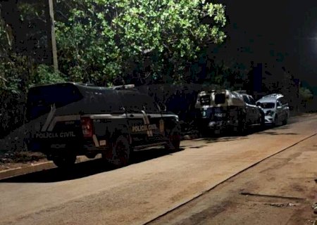 Jovem morre baleado e suspeita envolve disputa entre fac&ccedil;&otilde;es rivais