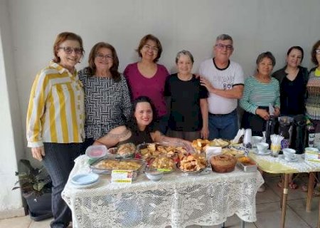 Nem a chuva cancelou festa para comemorar os 55 anos da Vila Alba