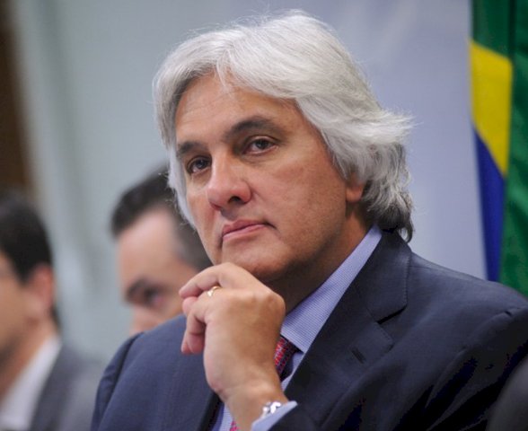 Candidato ao governo diz que j&aacute; perdeu elei&ccedil;&atilde;o por "soberba"