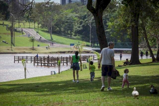 Novo 'ECA Ambiental' d&aacute; prioridade a crian&ccedil;as em desastres clim&aacute;ticos