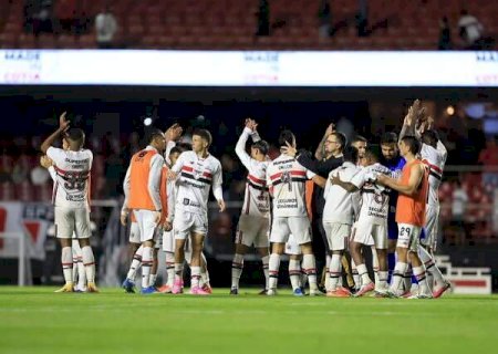 S&atilde;o Paulo faz 2 gols em r&aacute;pida sequ&ecirc;ncia e vence Atl&eacute;tico-MG
