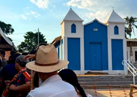 &Agrave;s v&eacute;speras de centen&aacute;rio da morte, Tia Eva tem legado reconhecido