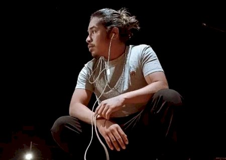 Na batida do reggaeton, artista ind&iacute;gena Maruko canta em 3 idiomas