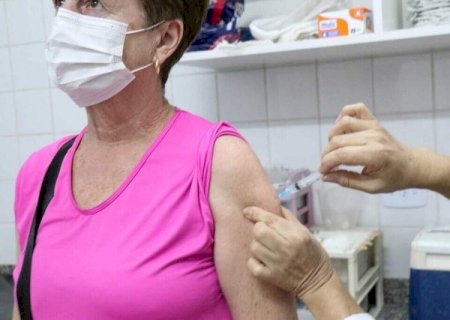 Vacina&ccedil;&atilde;o ter&aacute; plant&atilde;o em duas unidades de sa&uacute;de neste s&aacute;bado