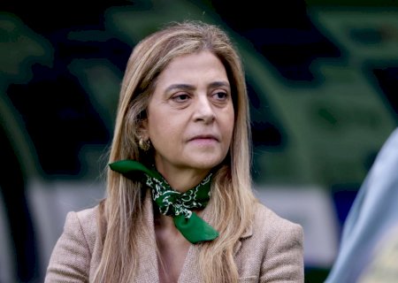Conselheiro do Palmeiras que discutiu com Leila em reunião é suspenso por nove meses