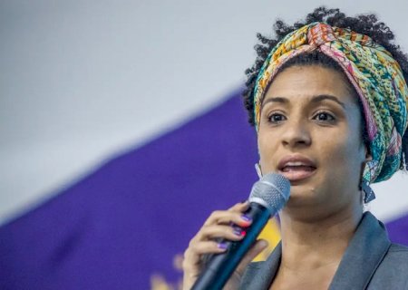 Bolsonaristas ofendem memória de Marielle Franco em ato no Rio