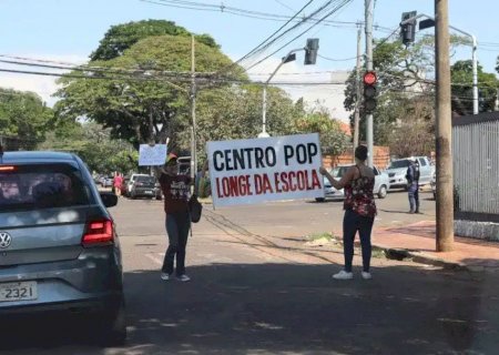 Audi&ecirc;ncia sobre Centro Pop termina sem acordo e impasse no Amamba&iacute; continua